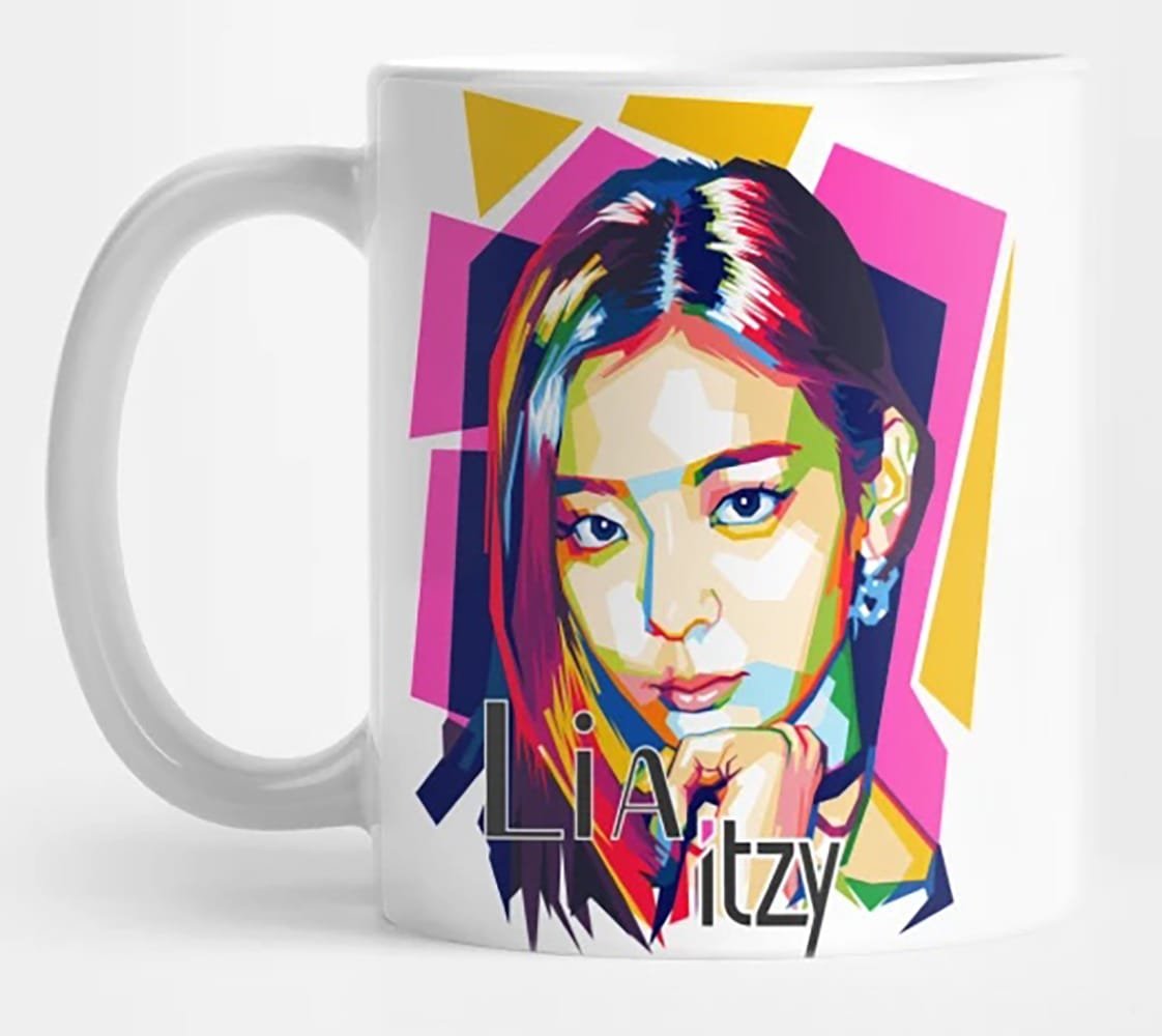 ITZY coffee mug Design #017 – K-pop merch UAE
